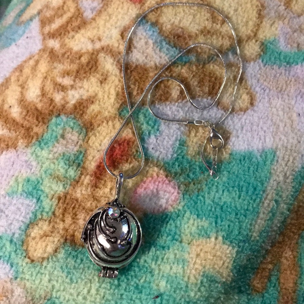Vampire Diaries Vervain Necklace